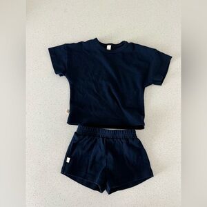 Childhoods Clothing Navy Kids Two-Piece Tee & Shorts Set